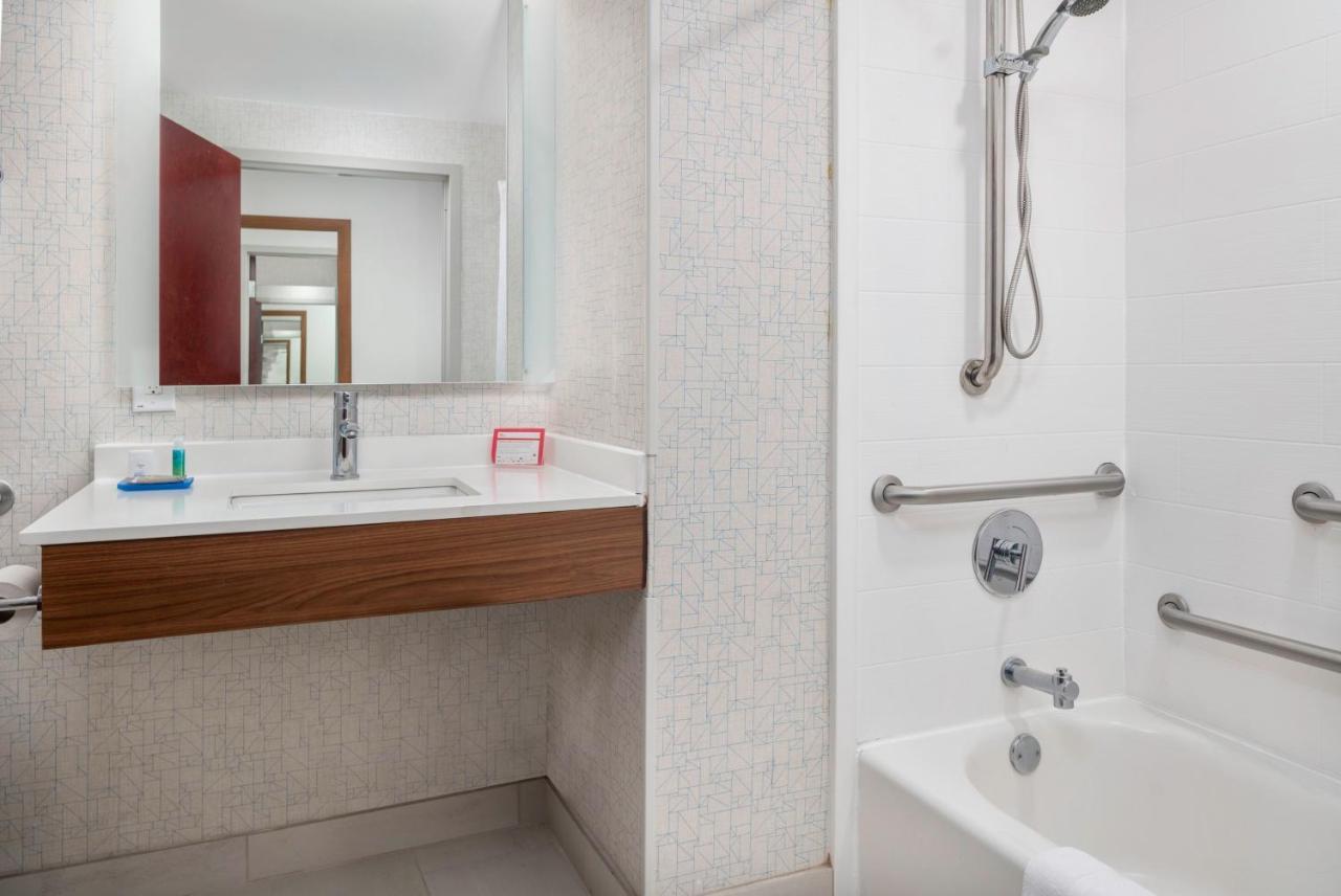 Holiday Inn Express & Suites Macon - I-475 By Ihg Екстер'єр фото