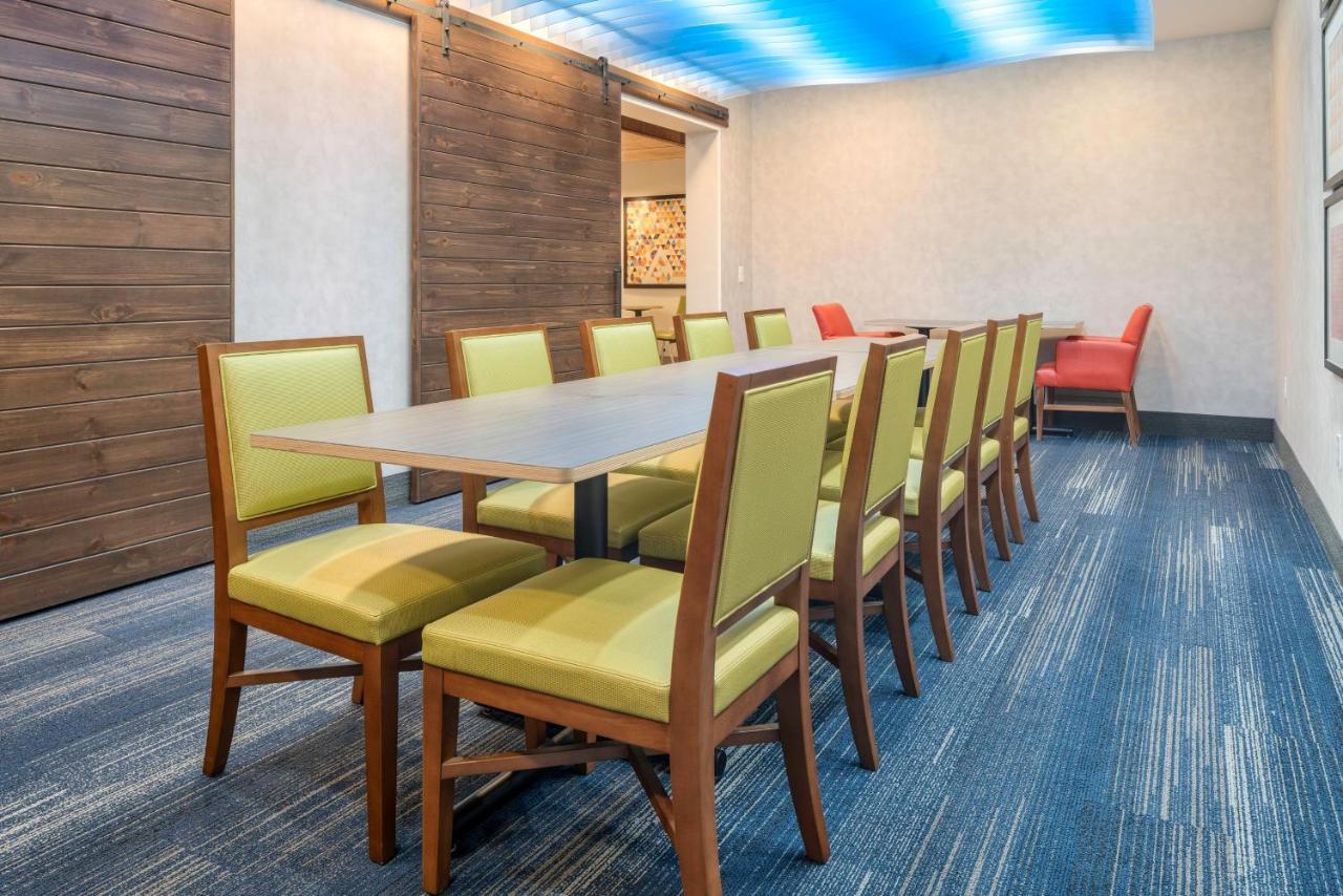 Holiday Inn Express & Suites Macon - I-475 By Ihg Екстер'єр фото